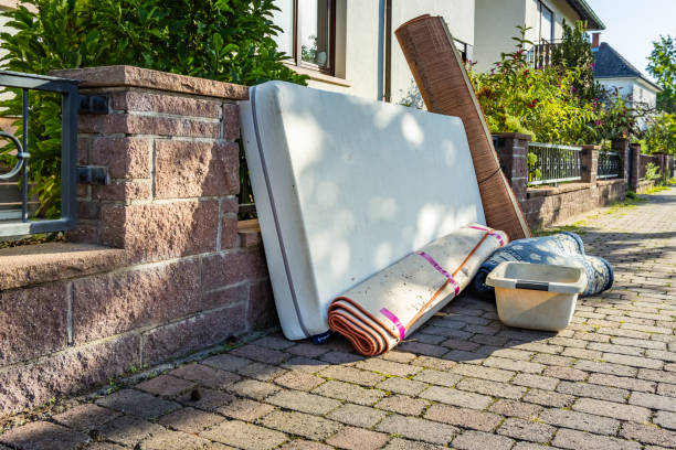 Best Attic Cleanout Services  in Iola, WI