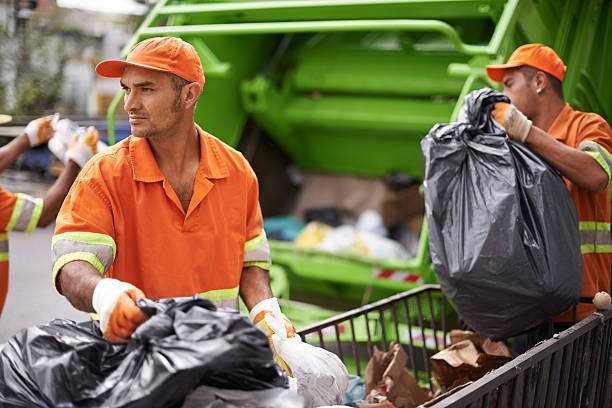 Best Construction Debris Removal  in Iola, WI