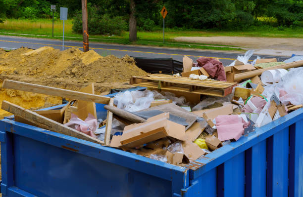 Best Estate Cleanout Services  in Iola, WI